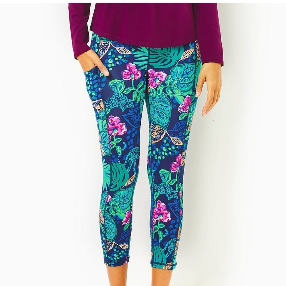 NWOT LILLY PULITZER WEEKENDER HIGH RISE MIDI, LOW TIDE NAVY LIFE OF THE PARTY